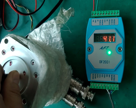 ��׃�{(di��o)��x�ھS�ެF(xi��n)���ϵđ�(y��ng)��